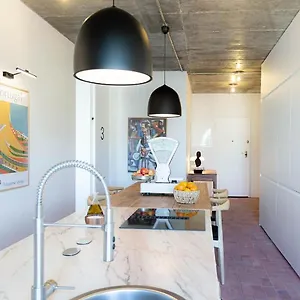Affittacamere Columbano - Boutique Ensuites, Cokitchen & Parking